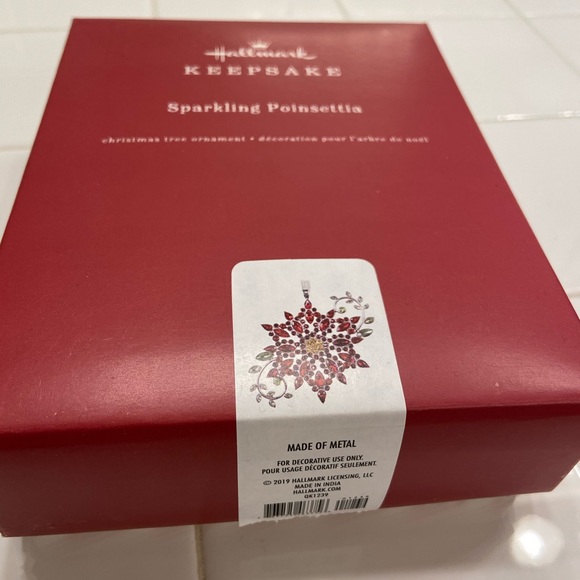 Hallmark Keepsake Sparkling Poinsettia - Picture 3 of 3